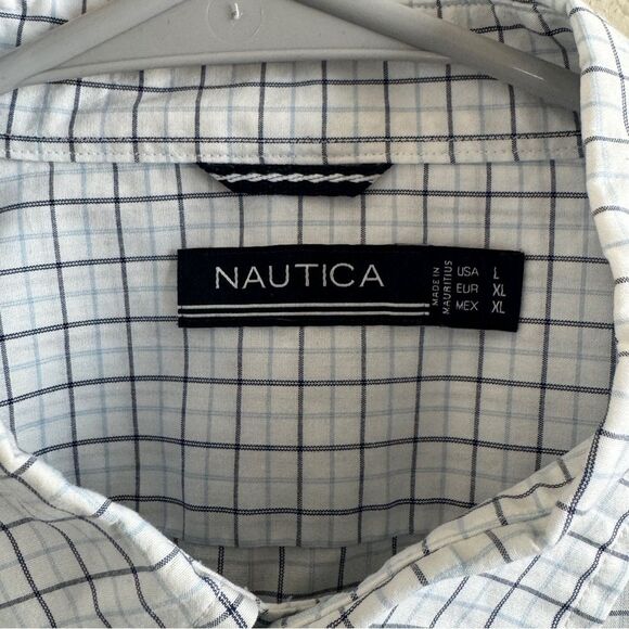 Nautica Button Down Shirt Long Sleeve 100% Cotton Large - Picture 3 of 6